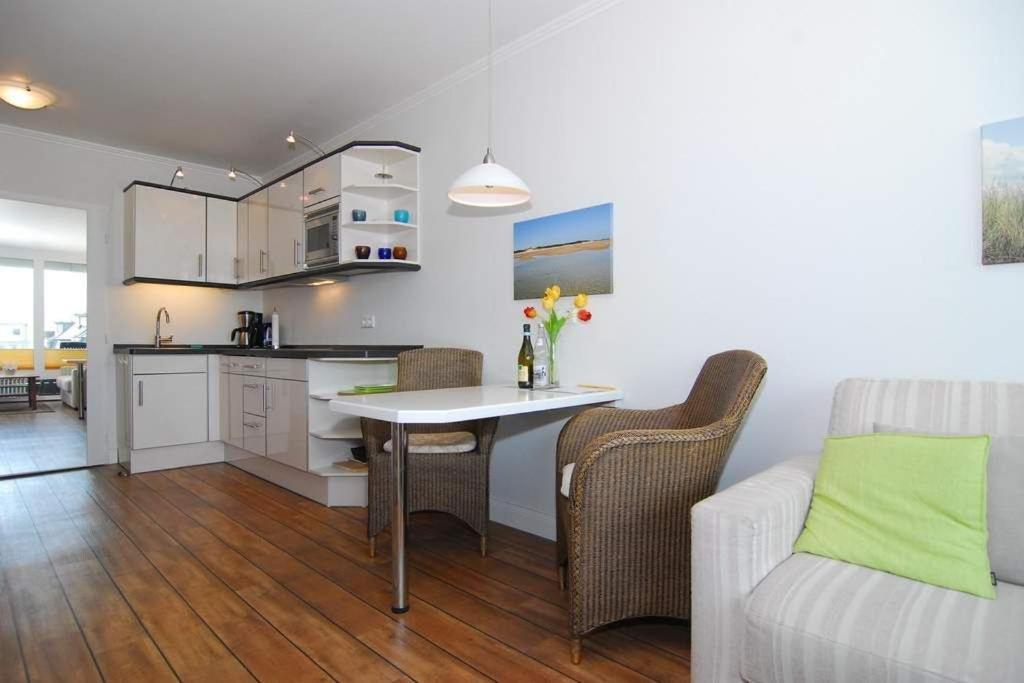 Klaus-groth-strasse 2, Whg 46 Apartment *